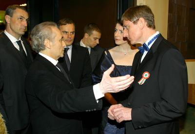 Megnyílt a Művészetek Palotája-stock-foto