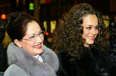 Az Opraház fantomjának díszbemutatója az Urániában-stock-foto