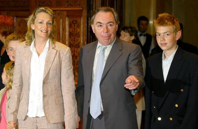 Gyurcsány Ferenc kitüntette Andrew Lloyd Webbert-stock-foto