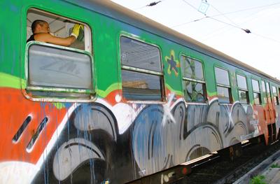 225 milliós kárt okoznak a graffitik a MÁV-nak-stock-foto