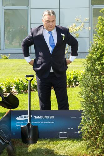 A Samsung SDI elektromos jármű akkumulátor gyárának megnyitó ünnepsége-stock-foto