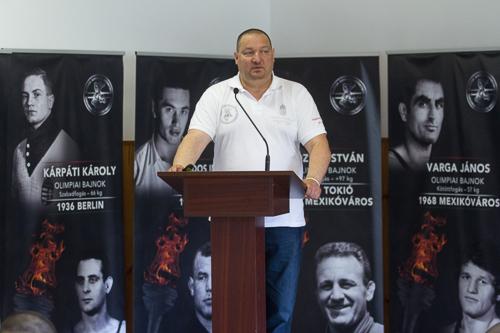 Németh Szilárd sajtótájékoztatója a Csepeli Szabadidő Központban-stock-foto