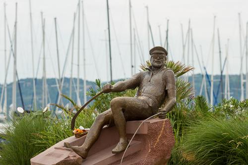Balatonfüred, Bujtor István szobra-stock-foto