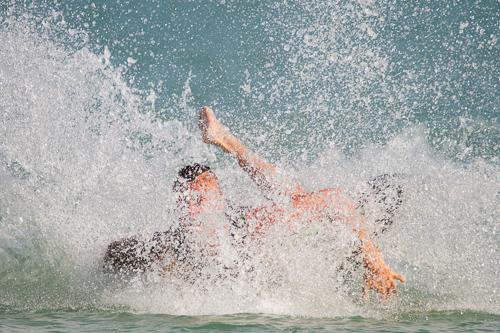 Vizisízés, wakeboardozás a Balatonban-stock-foto