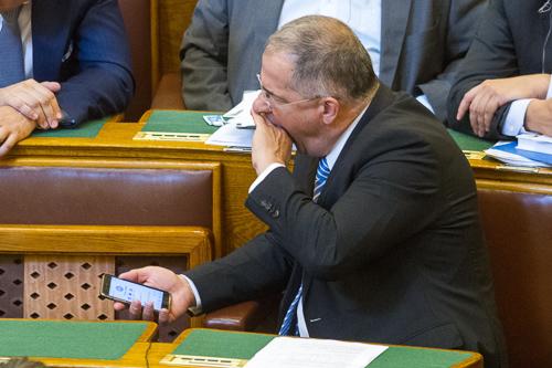 Országgyűlés-stock-foto