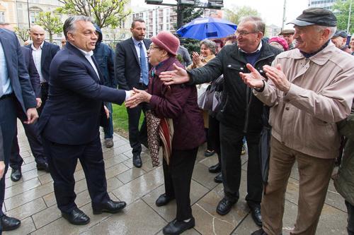 Orbán Viktor Győrbe látogatott-stock-foto