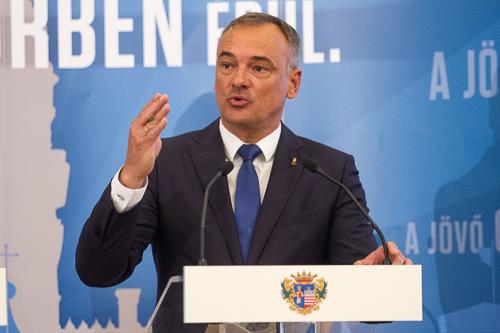 Orbán Viktor Győrbe látogatott-stock-foto