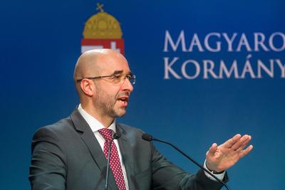 Politika - Sajtótájékoztató a bevándorlásról-stock-foto