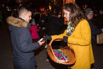 Az LMP ételosztása a Deák téren-stock-foto
