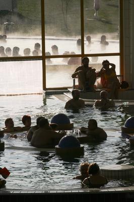 Gyógy- és Wellnessfürdő, Sárvár-stock-foto