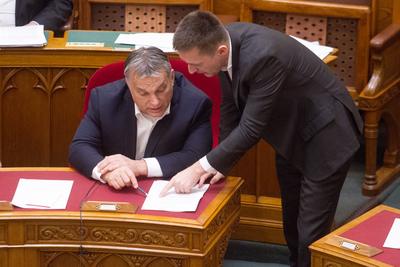 Politika - Országgyűlés-stock-foto