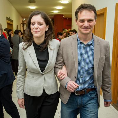 Politika - Miniszterelnök-jelöltek vitáznak-stock-foto