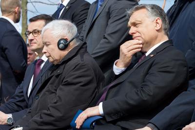 Politika - Szmolenszk emlékmű avatás-stock-foto