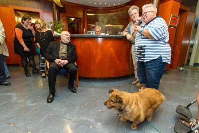 Haraszty István kiállítása a Klubrádióban.A képen Haraszty István,arató András és Falusi Mariann.2017.09.18.Fotó:Vörös Szilárd-stock-foto