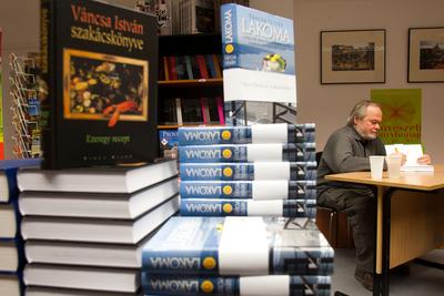 Váncsa István: Lakoma-stock-foto