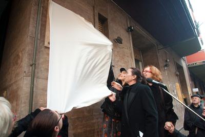 Kapás Dezső emléktábla-stock-foto