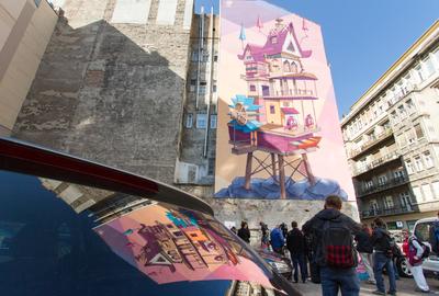 Átadták az elsõ festett tûzfalat Budapesten az Arany János és a Sas utca sarkán.2016.09.21.Fotó:Vörös Szilárd-stock-foto