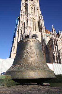 A Mátyás templom harangjai-stock-foto