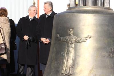 A Mátyás templom harangjai-stock-foto