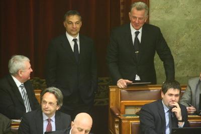 Országgyűlés-stock-foto