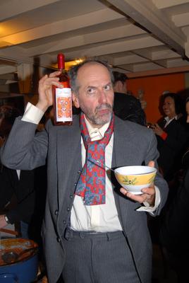 Benkő Dániel női hátsókat fest-stock-foto