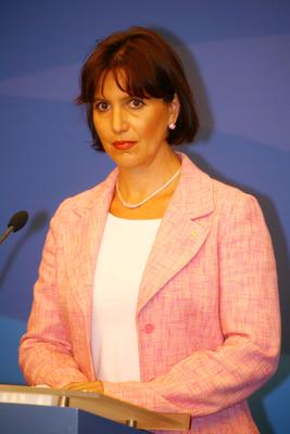 Danks Emese az új kormányszóvivő-stock-foto