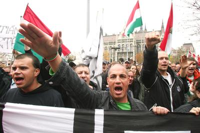 Ne bántsd a magyart!-stock-foto