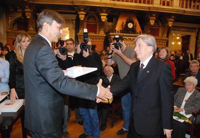 Átadták a főváros díszpolgári címeit és a Pro Urbe Budapest díjakat-stock-foto