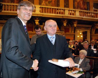 Átadták a főváros díszpolgári címeit és a Pro Urbe Budapest díjakat-stock-foto