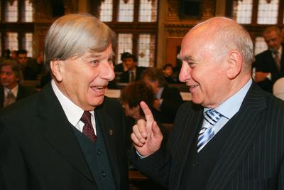 Átadták a főváros díszpolgári címeit és a Pro Urbe Budapest díjakat-stock-foto