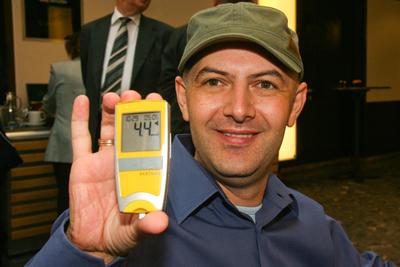 Öt éves az Egy Csepp Figyelem Alapítvány-stock-foto