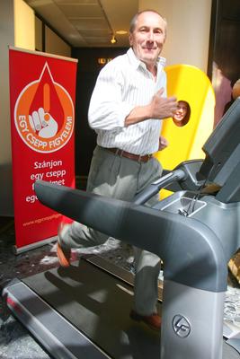 Egy Csepp Figyelem Alapítvány sajtótájékoztató-stock-foto