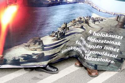 A holokausztra emlékeztek-stock-foto