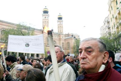 A holokausztra emlékeztek-stock-foto