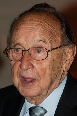 100 éves az OBO Bettermann-stock-foto