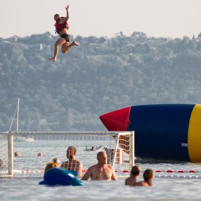 Strandolók Balatonfüreden-stock-photo