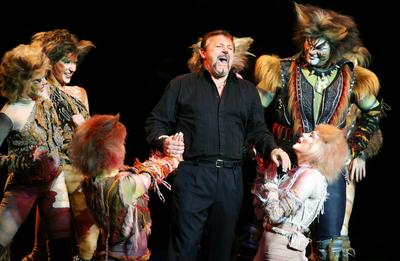 25 éve műsoron a Macskák c. musical-stock-foto