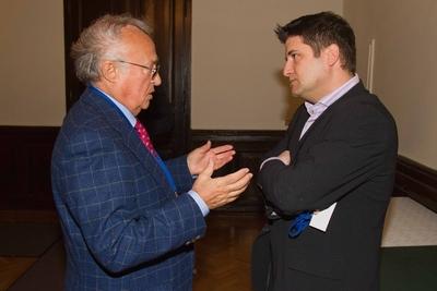 A Tisztelet Társasága 8. születésnapját ünnepelte-stock-foto