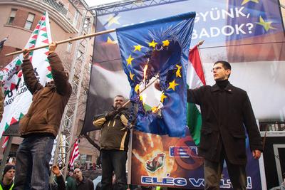 Tüntetés az EU-ból való kilépés mellett-stock-foto