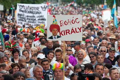 Rendvédelmisek tüntetése-stock-foto