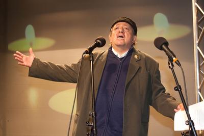 Emlékezés a meggyilkolt zsidó áldozatokra-stock-foto