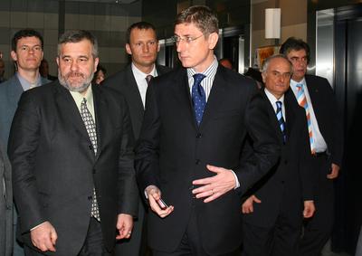 Gyurcsány a Teve utcai székházban tájékozódott-stock-foto