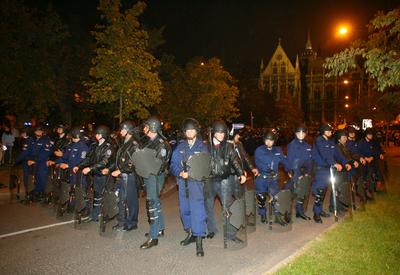 Ismét a kormány ellen tüntettek a Kossuth téren-stock-foto