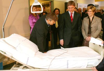 Ünnepélyes pillanatok a kőbányai Bajcsy-Zsilinszky Kórházban-stock-foto