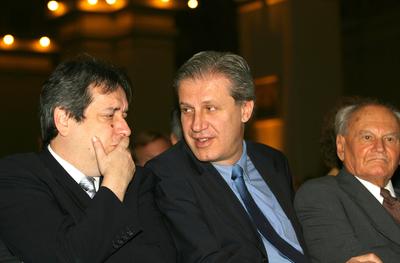 A kulturális miniszter megnyitotta a Van Gogh-kiállítást-stock-foto