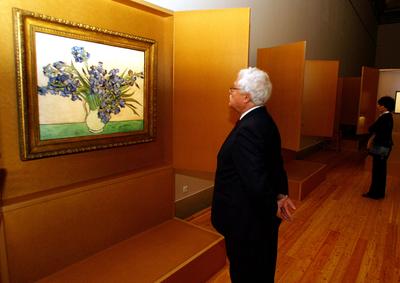 A kulturális miniszter megnyitotta a Van Gogh-kiállítást-stock-foto