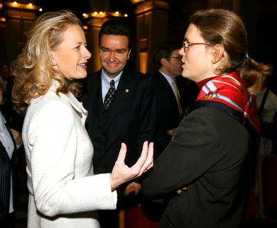 A kulturális miniszter megnyitotta a Van Gogh-kiállítást-stock-foto