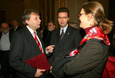 A kulturális miniszter megnyitotta a Van Gogh-kiállítást-stock-foto