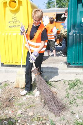 Sztárok takarították a várost-stock-foto