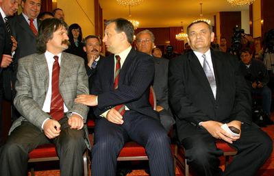 Együttműködést írt alá a Fidesz és a Nemzeti Fórum-stock-foto